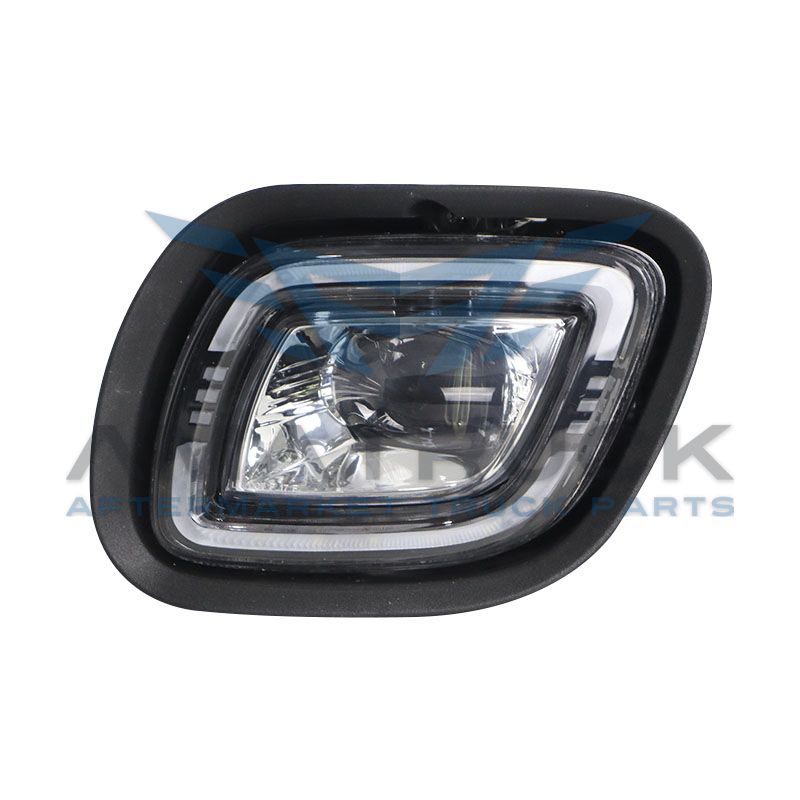 FARO AUXILIAR FREIGHTLINER CASCADIA P3 LH LED