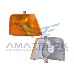 [888-8802-90] CUARTO LATERAL VOLVO 96-03 VNL/VNM DER AMBAR